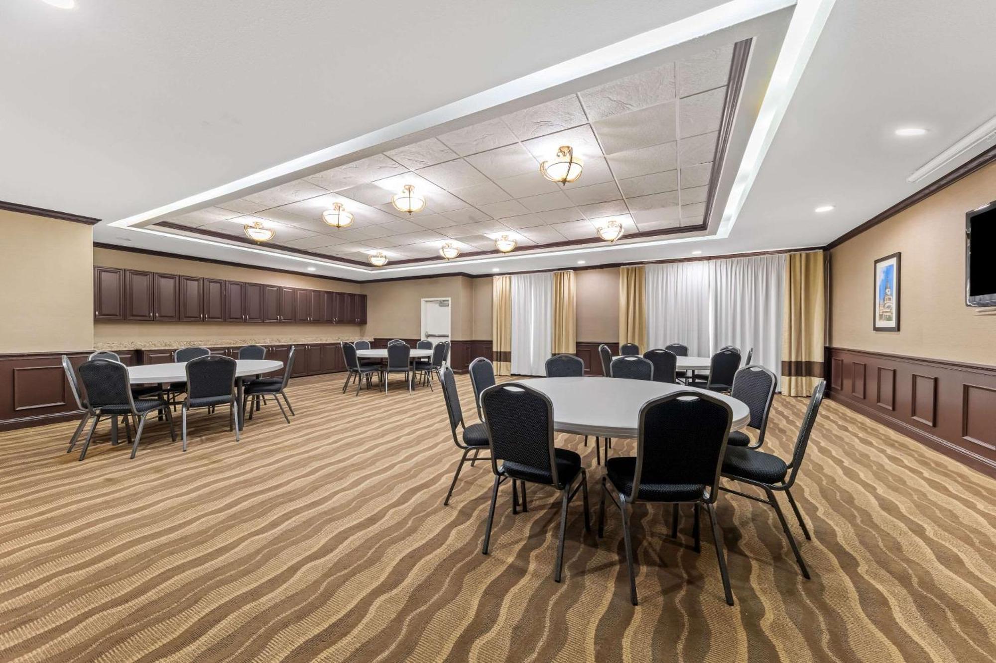 Comfort Inn & Suites Near Lake Lewisville Corinth Εξωτερικό φωτογραφία