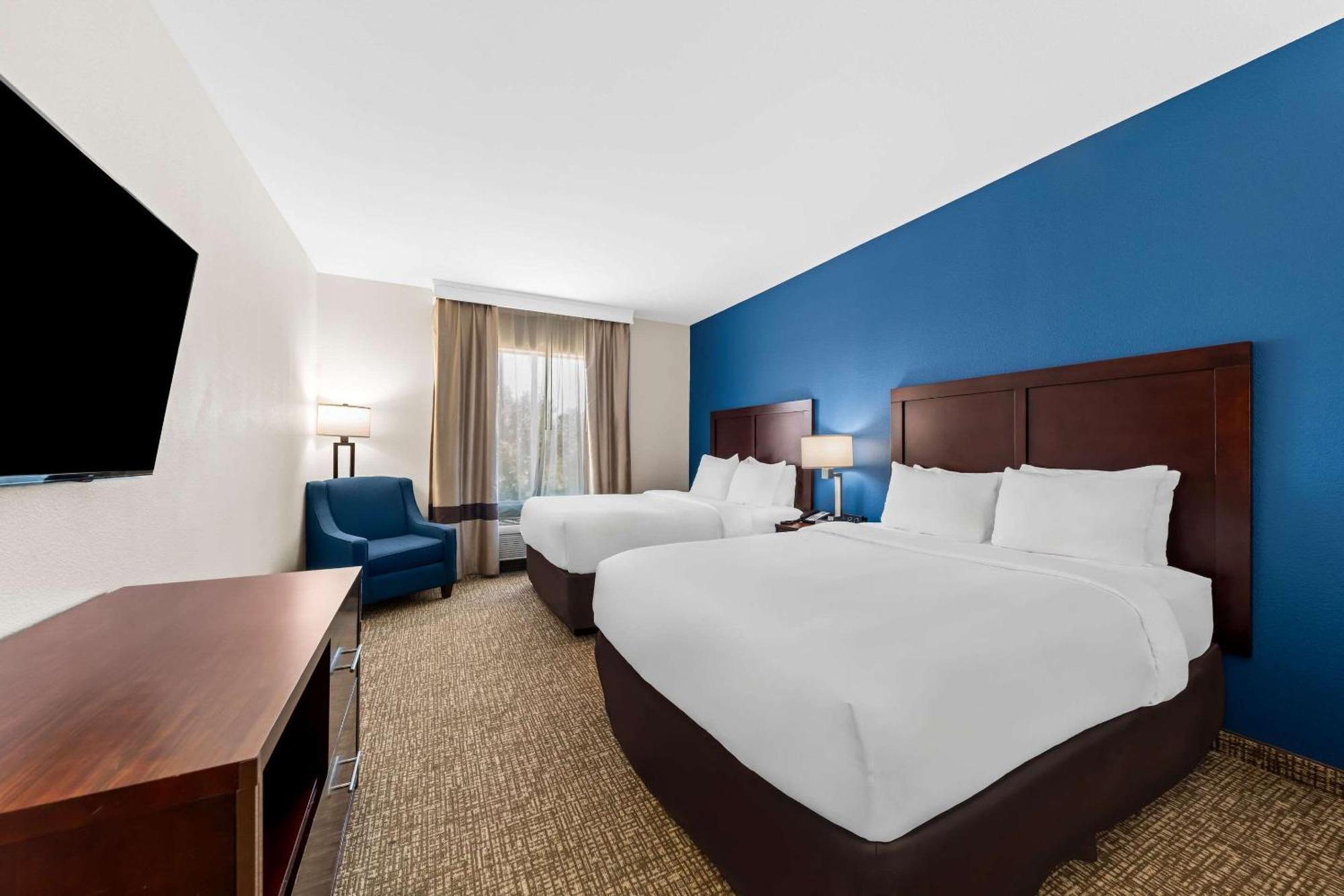 Comfort Inn & Suites Near Lake Lewisville Corinth Εξωτερικό φωτογραφία